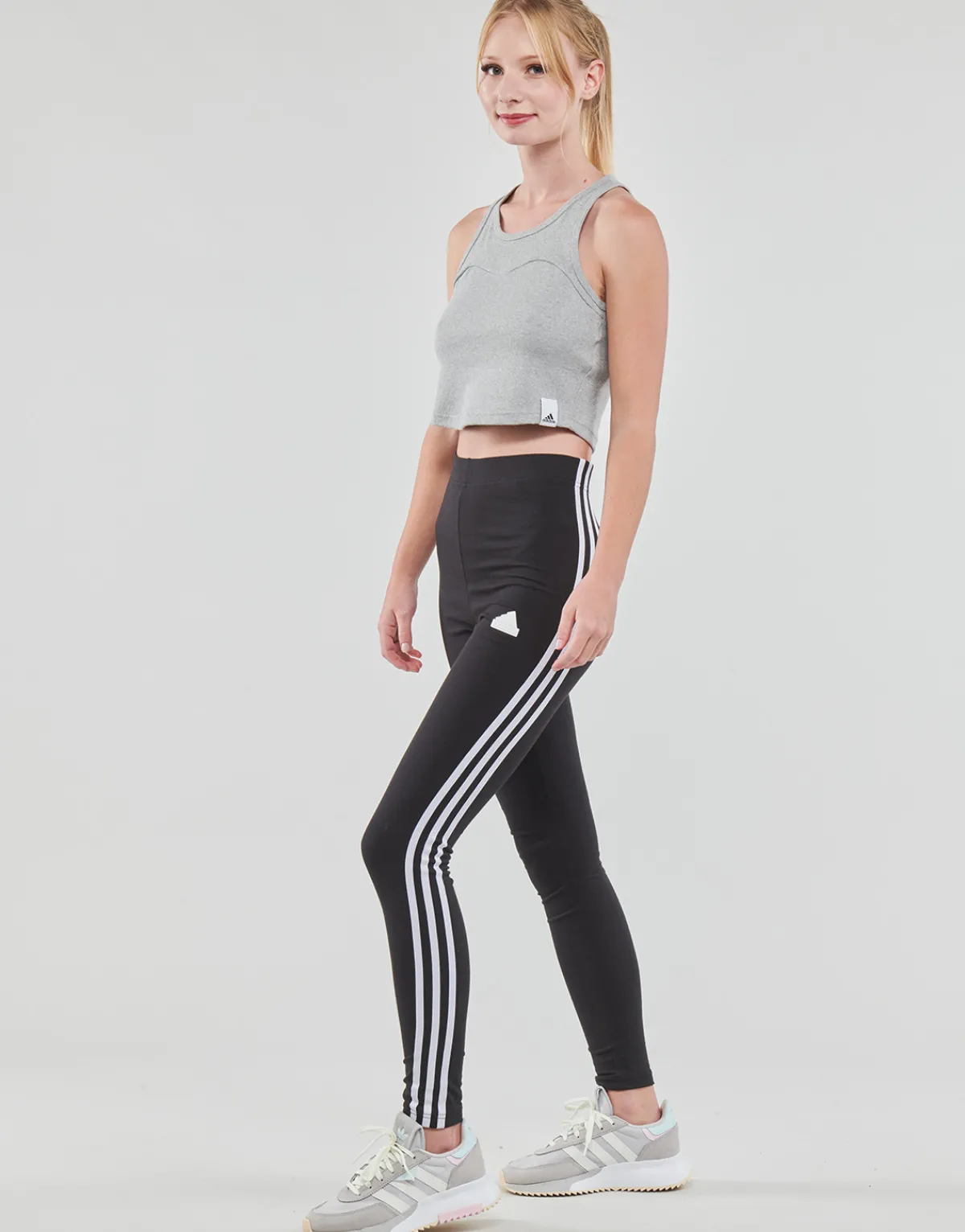 T-shirts & Polos^Adidas Sportswear - LNG RIB TANK Grismoyen