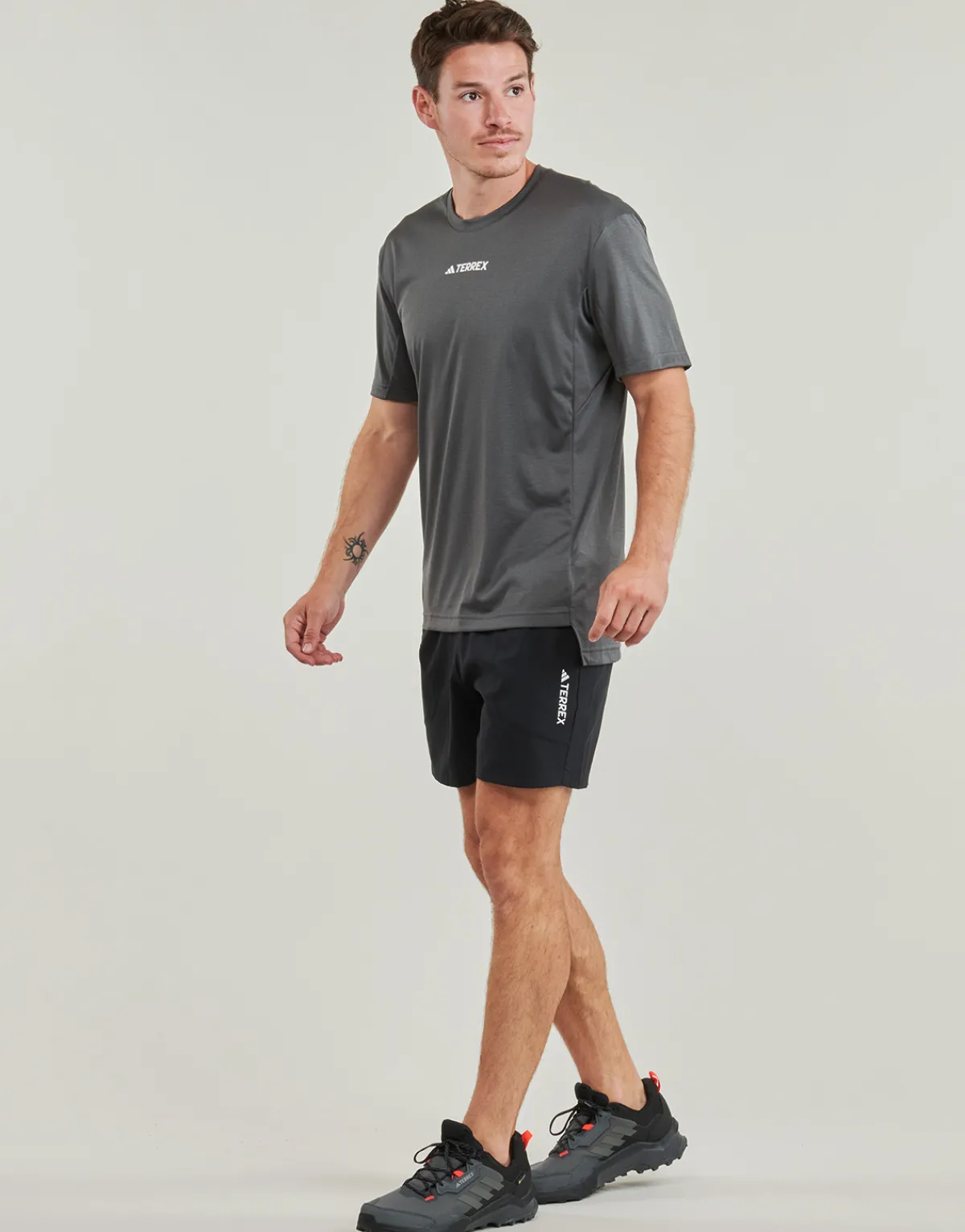 T-shirts & Polos^adidas TERREX - Multi T-Shirt Gris
