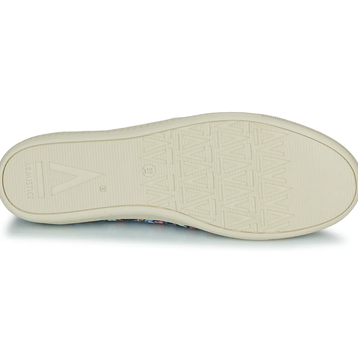 Baskets Mode^Armistice - STONE ONE