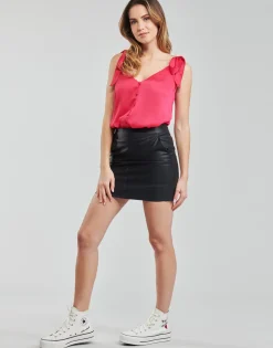 Tops / Blouses^Betty London - DELVON Rose