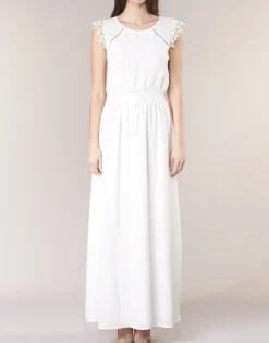 Robes^Betty London - ILOVEYOU Blanc