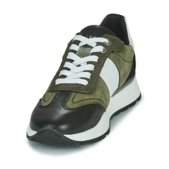 Baskets Mode^Bullboxer - AEX002E5C_BKWH Kaki