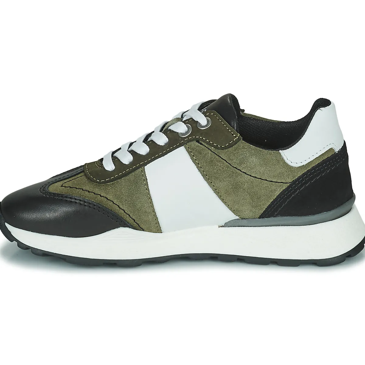 Baskets Mode^Bullboxer - AEX002E5C_BKWH Kaki