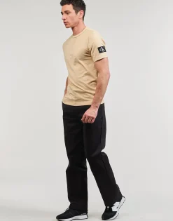 T-shirts & Polos^Calvin Klein Jeans - BADGE REGULAR TEE Beige
