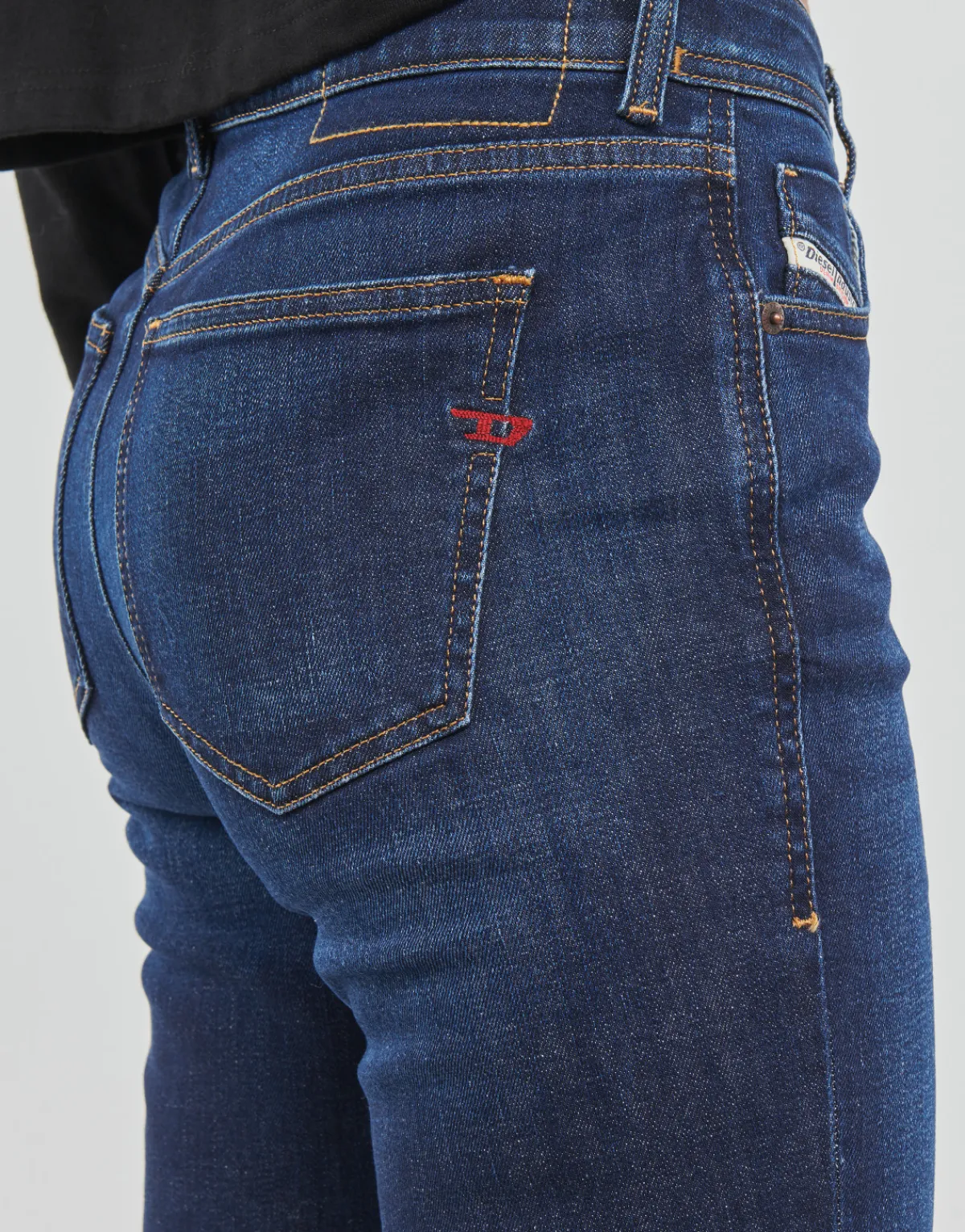 Jeans^Diesel - 2004 Bleu09B90