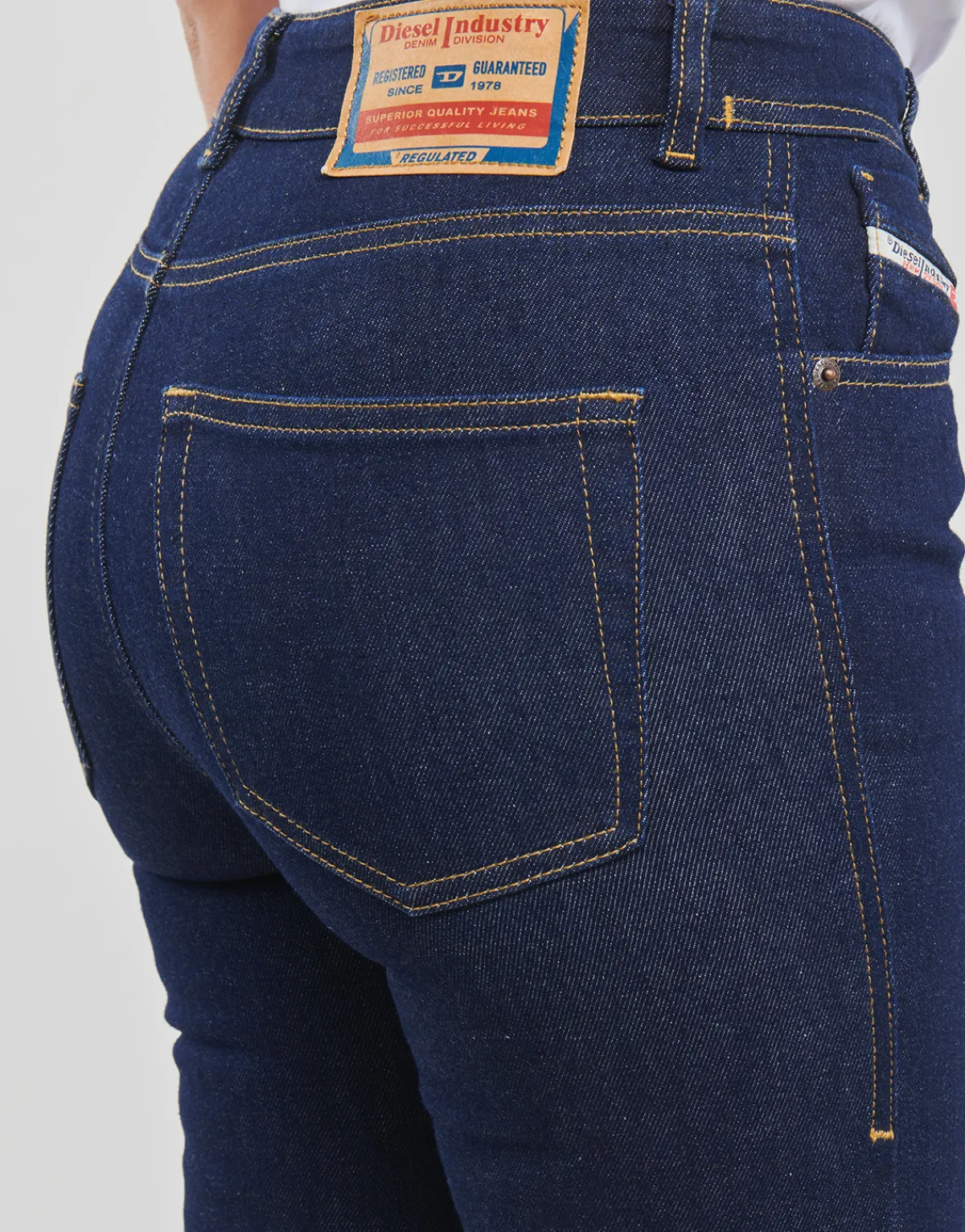 Jeans^Diesel - 1984 SLANDY-HIGH BleuZ9C18