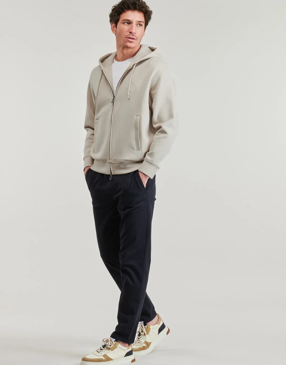 Sweats & Polaires^Emporio Armani - SWEATSHIRT EM001122 Greige