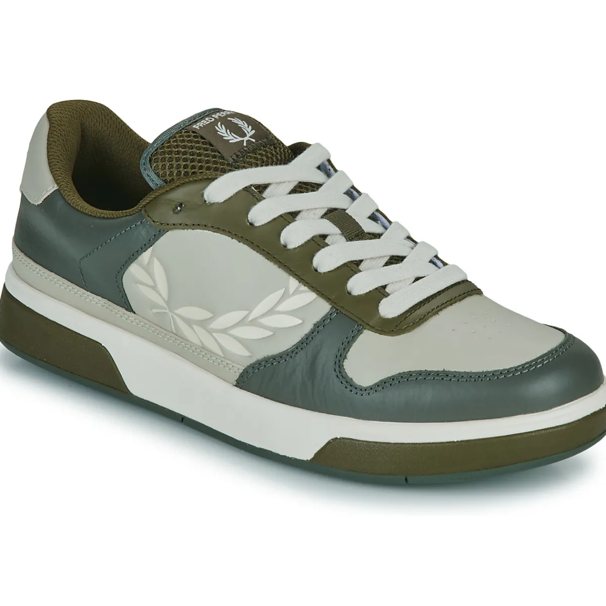 Baskets Mode^Fred Perry - B300 TEXTURED LEATHER / BRANDED