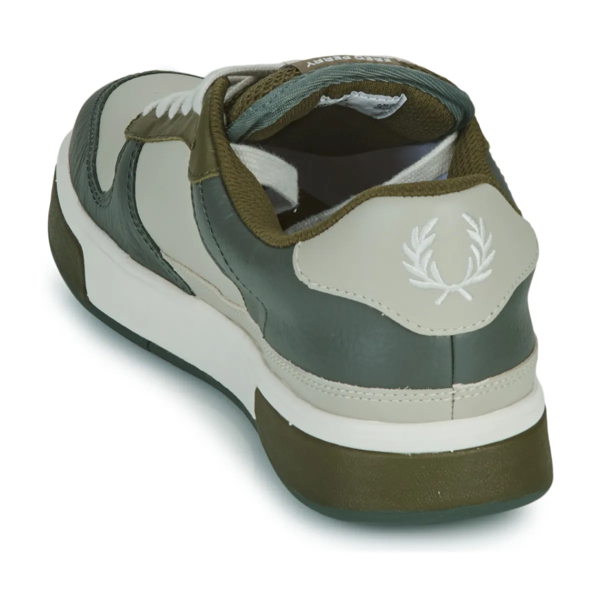 Baskets Mode^Fred Perry - B300 TEXTURED LEATHER / BRANDED