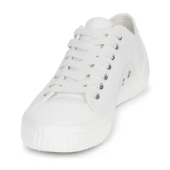 Baskets Mode^Fred Perry - HUGHES LOW CANVAS Blanc