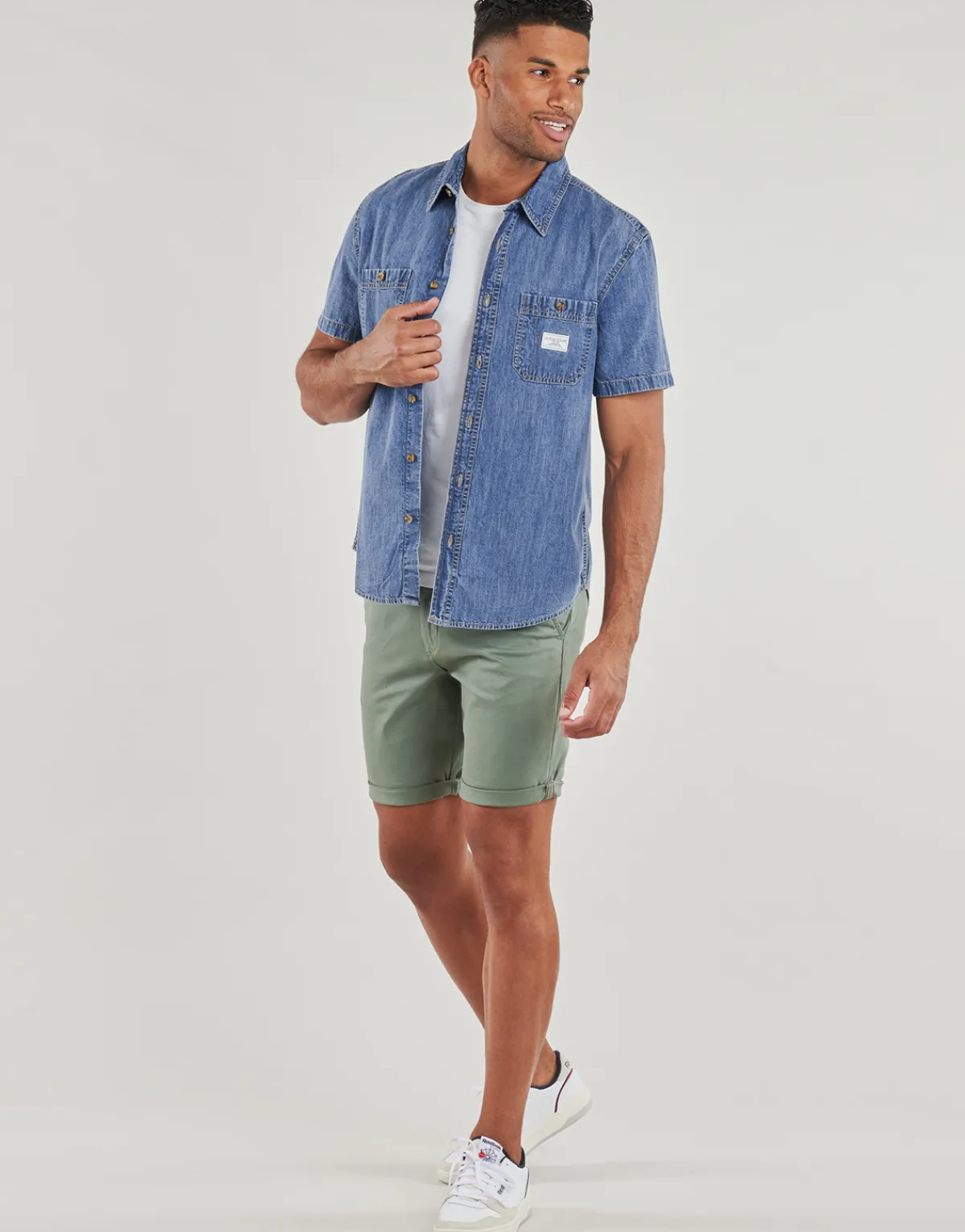Chemises^Guess - REGULAR SS DENIM SHIRT Jean