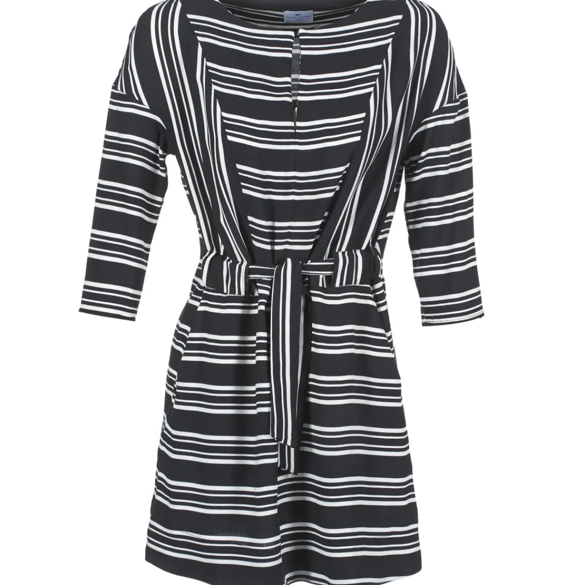 Robes^Loreak Mendian - PILI