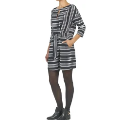 Robes^Loreak Mendian - PILI