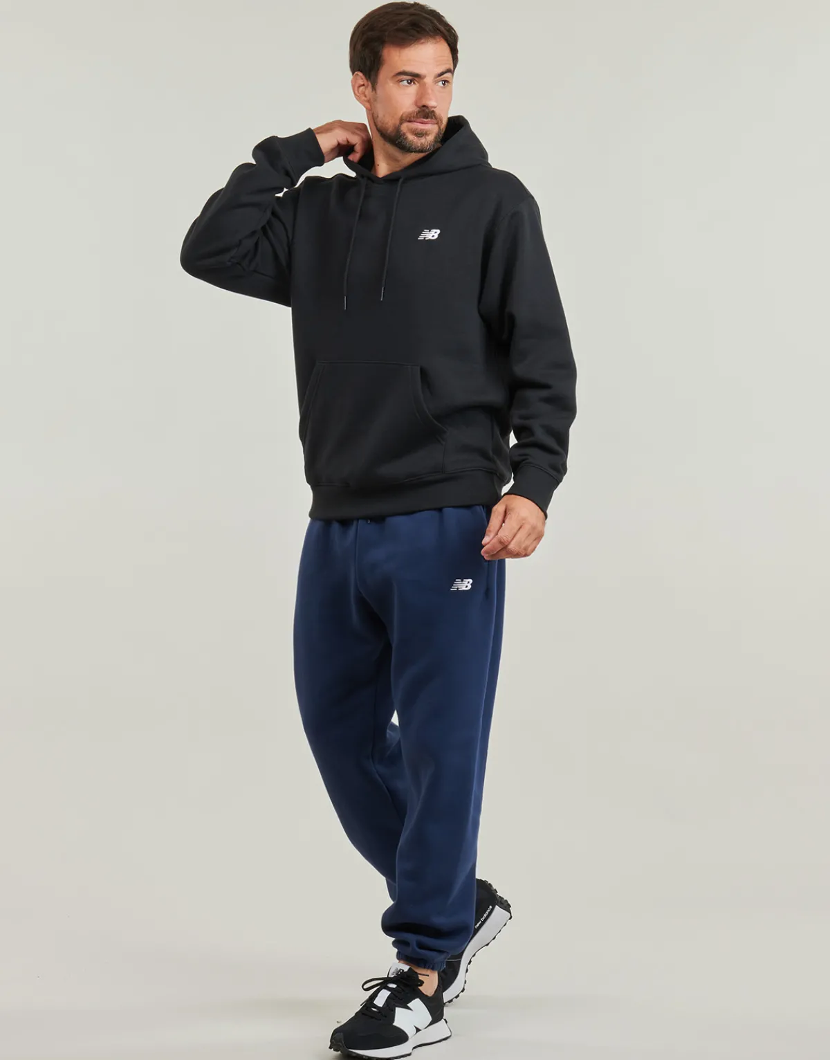 Sweats & Polaires^New Balance - SMALL LOGO HOODIE Noir