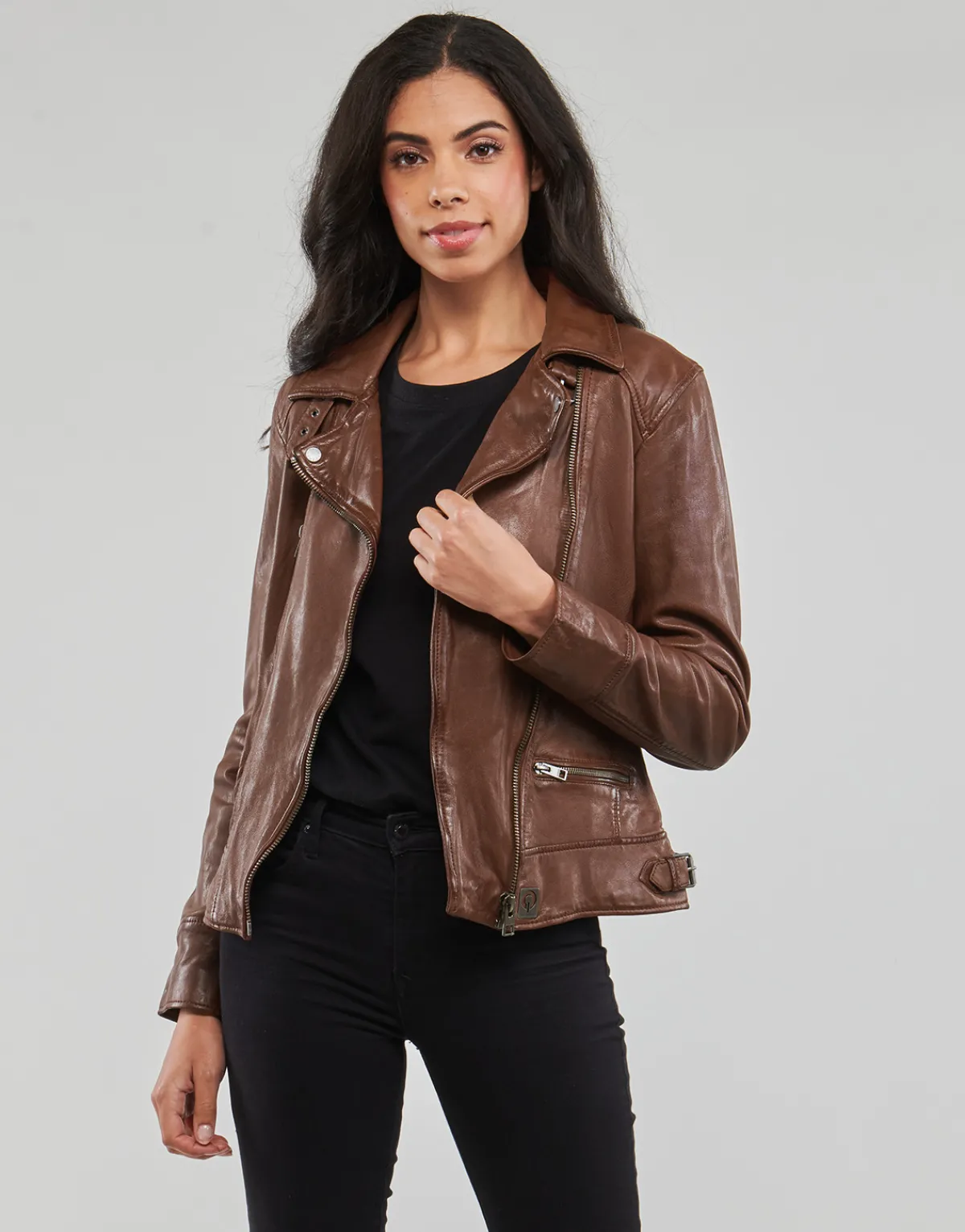 Vestes^Oakwood - VIDEO Chocolat