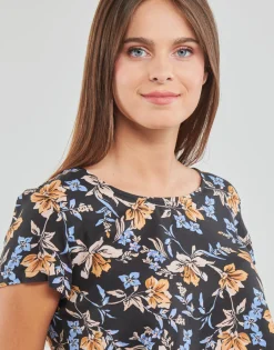 Tops / Blouses^Only - ONLALMA