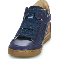 Baskets Mode^Shoo Pom - PLAY CONNECT