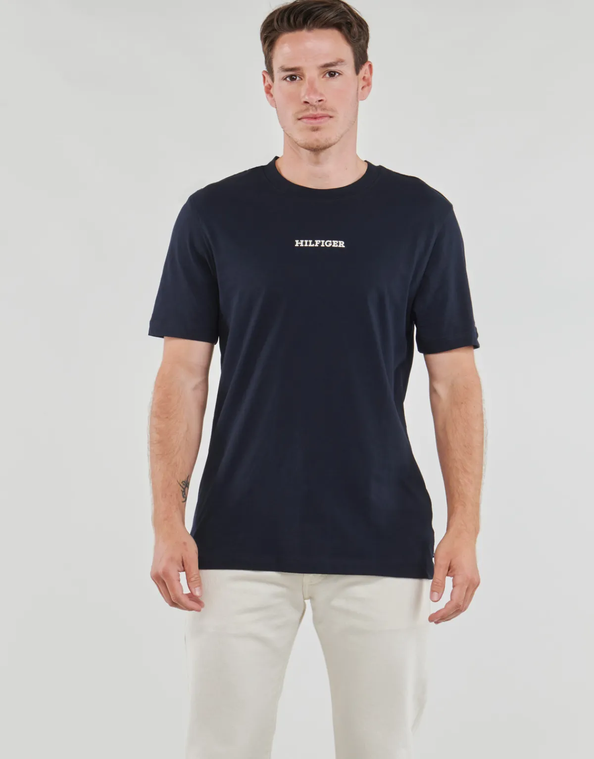 T-shirts & Polos^Tommy Hilfiger - MONOTYPE SMALL CHEST PLACEMENT Marine