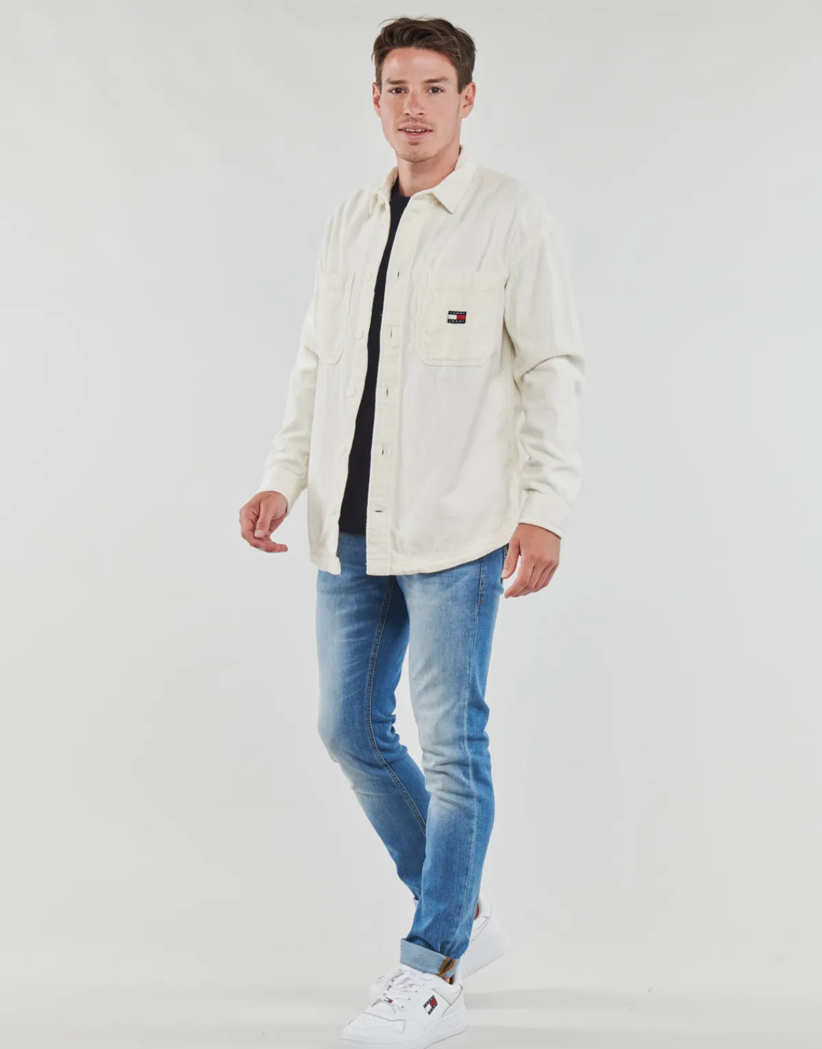 Chemises^Tommy Jeans - TJM CASUAL CORDUROY OVERSHIRT Blanc