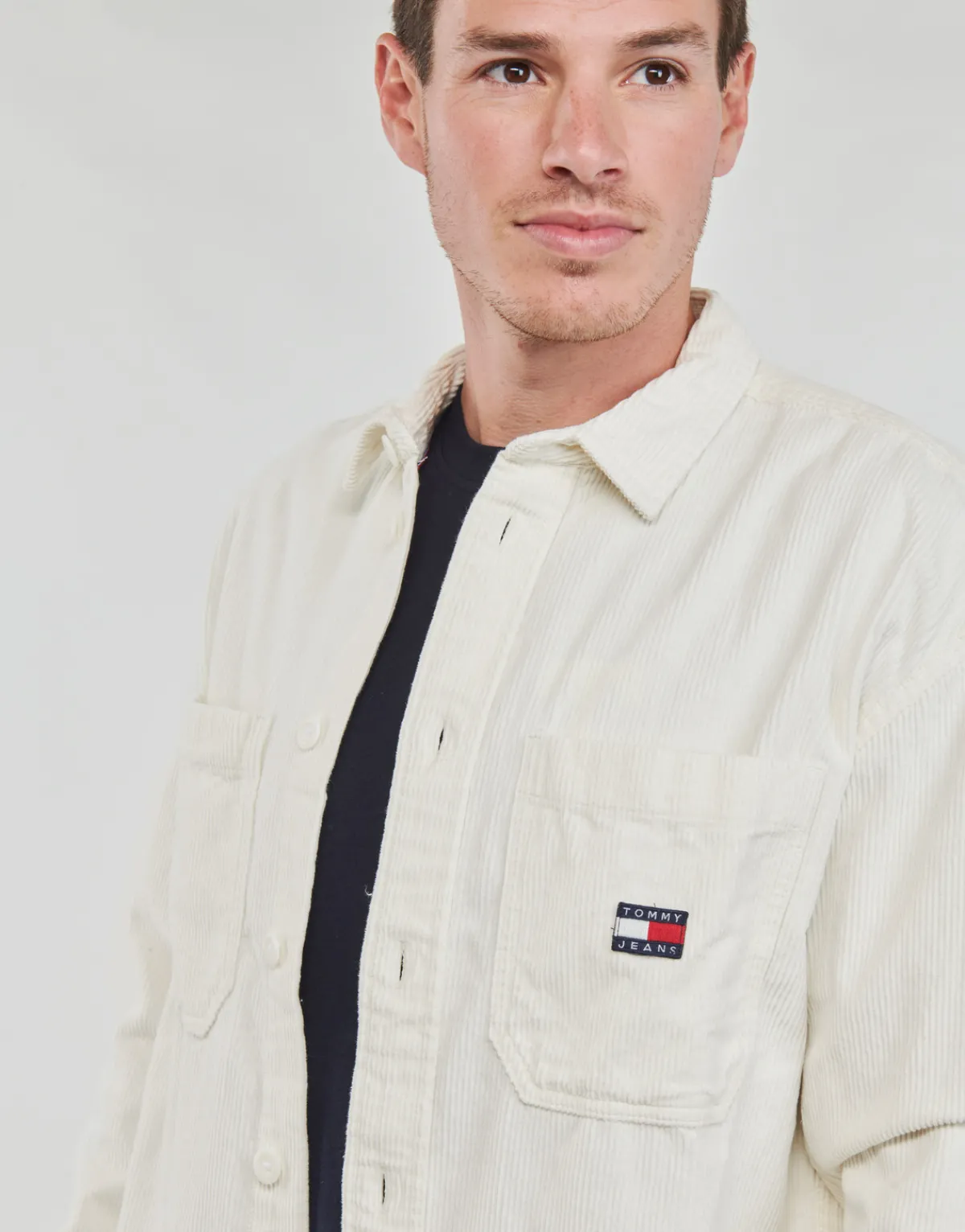 Chemises^Tommy Jeans - TJM CASUAL CORDUROY OVERSHIRT Blanc