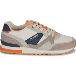 Baskets Mode^Umbro - UM STAN