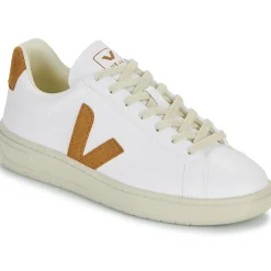 Baskets Mode^Veja - URCA