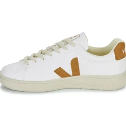 Baskets Mode^Veja - URCA