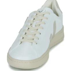 Baskets Mode^Veja - URCA